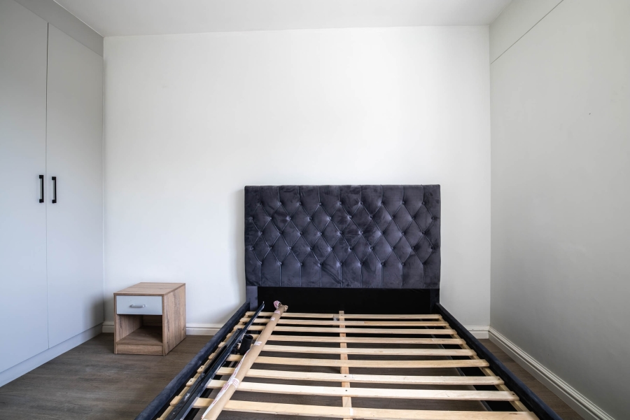 2 Bedroom Property for Sale in Claremont Western Cape